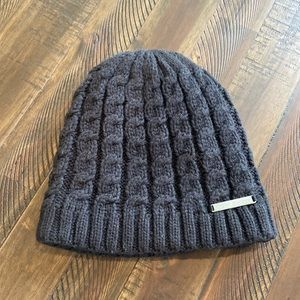 Under Armour Black Womens Cable Beanie Winter Hat